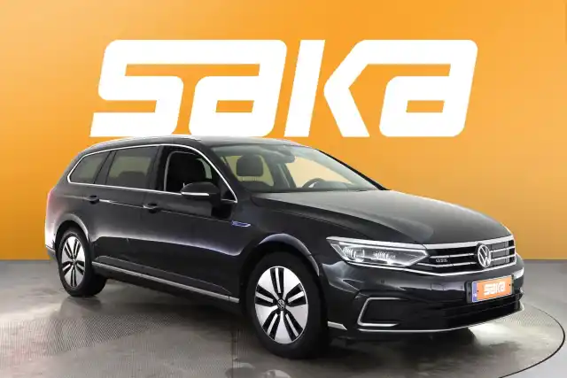 Musta Farmari, Volkswagen Passat – VAR-07964