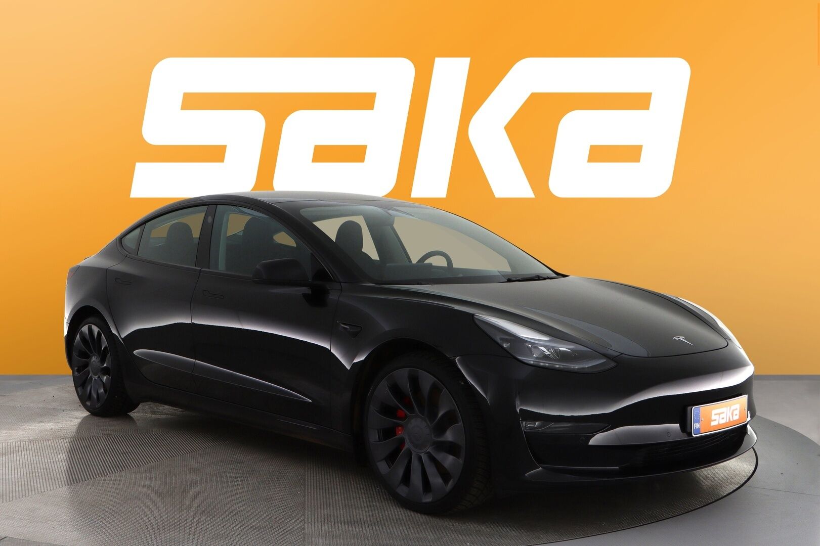 Musta Sedan, Tesla Model 3 – VAR-08030
