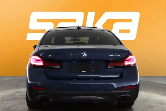  Sedan, BMW 545 – VAR-08121