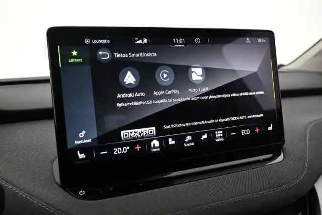 Valkoinen Maastoauto, Skoda Enyaq – VAR-08178