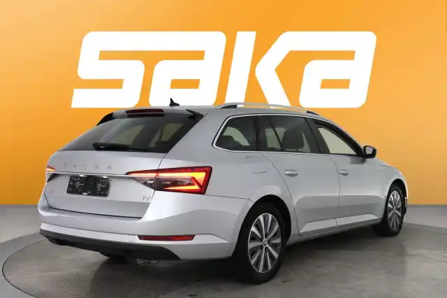 Hopea Farmari, Skoda Superb – VAR-08328