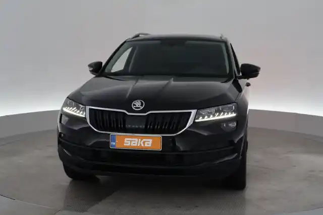 Musta Maastoauto, Skoda Karoq – VAR-08380