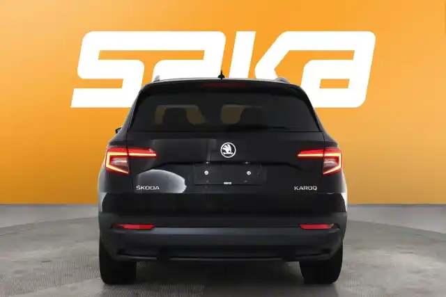 Musta Maastoauto, Skoda Karoq – VAR-08380