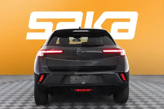 Musta Maastoauto, Opel Mokka-e – VAR-08468