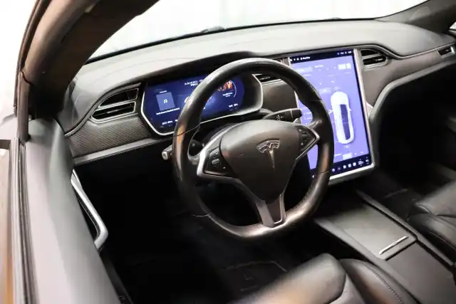 Harmaa Sedan, Tesla Model S – VAR-08522