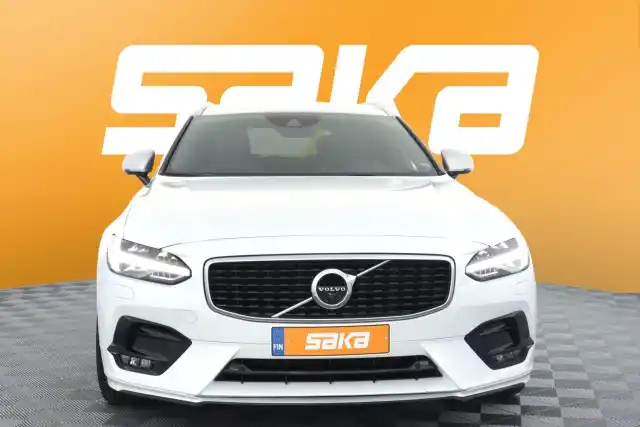 Valkoinen Farmari, Volvo V90 – VAR-08537