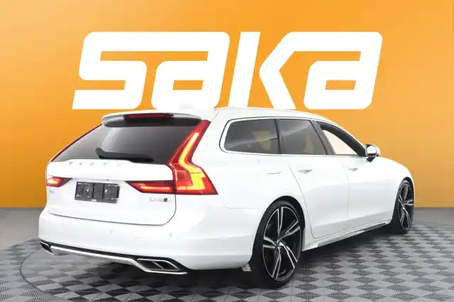 Valkoinen Farmari, Volvo V90 – VAR-08537