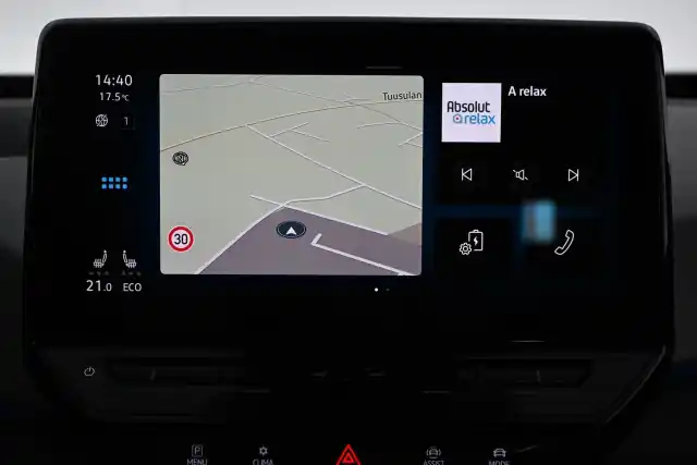 Valkoinen Viistoperä, Volkswagen ID.3 – VAR-08553