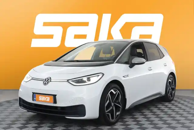 Valkoinen Viistoperä, Volkswagen ID.3 – VAR-08553