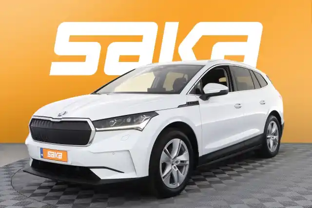 Valkoinen Maastoauto, Skoda Enyaq – VAR-08566