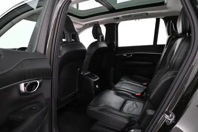 Musta Farmari, Mercedes-Benz E – VAR-08590