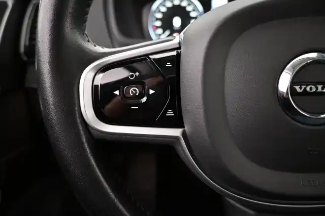 Musta Farmari, Mercedes-Benz E – VAR-08590