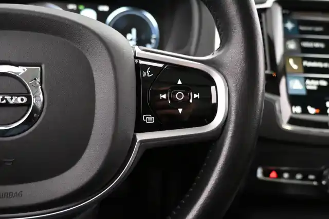 Musta Farmari, Mercedes-Benz E – VAR-08590
