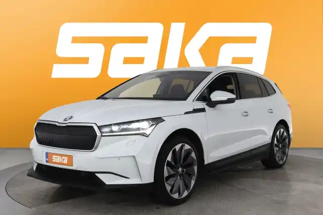 Valkoinen Maastoauto, Skoda Enyaq – VAR-08776