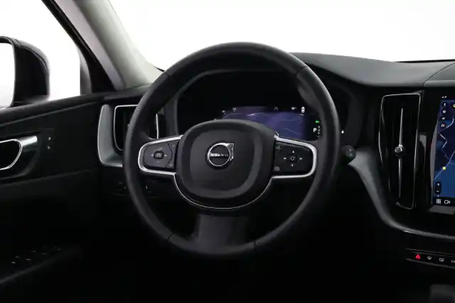 Musta Maastoauto, Volvo XC60 – VAR-08857