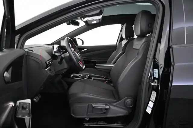 Musta Maastoauto, Volkswagen ID.5 – VAR-08876