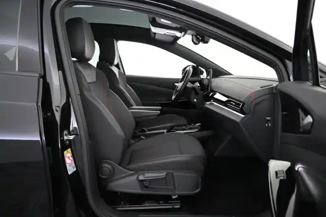 Musta Maastoauto, Volkswagen ID.5 – VAR-08876