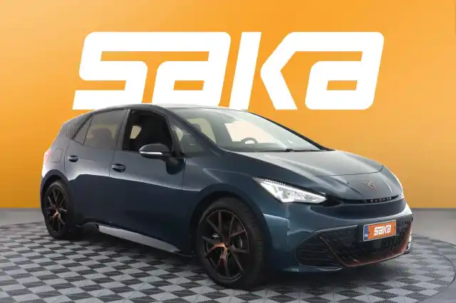Sininen Viistoperä, CUPRA Born – VAR-08882