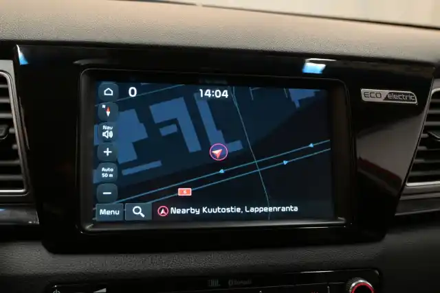 Punainen Maastoauto, Kia NIRO – VAR-08904