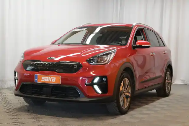 Punainen Maastoauto, Kia NIRO – VAR-08904