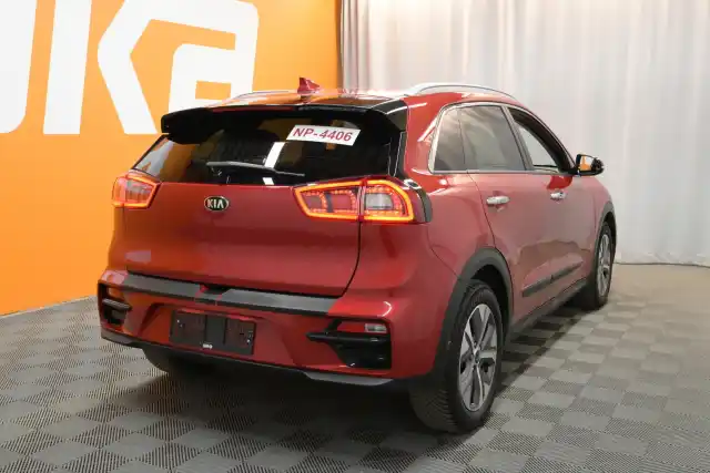 Punainen Maastoauto, Kia NIRO – VAR-08904
