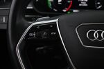 Valkoinen Maastoauto, Audi e-tron – VAR-08973, kuva 19