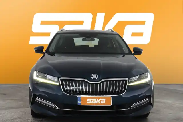 Sininen Farmari, Skoda Superb – VAR-09234