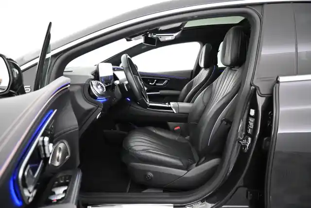 Musta Sedan, Mercedes-Benz EQS – VAR-09248