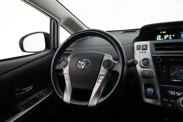  Tila-auto, Toyota Prius+ – VAR-09370