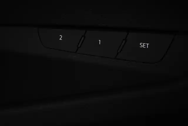 Musta Maastoauto, Audi Q8 e-tron – VAR-09661