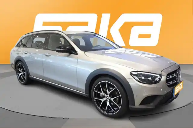 Harmaa Farmari, Mercedes-Benz E – VAR-09778