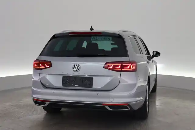 Hopea Farmari, Volkswagen Passat – VAR-09918