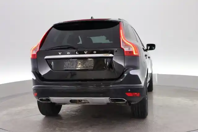 Musta Maastoauto, Volvo XC60 – VAR-10051