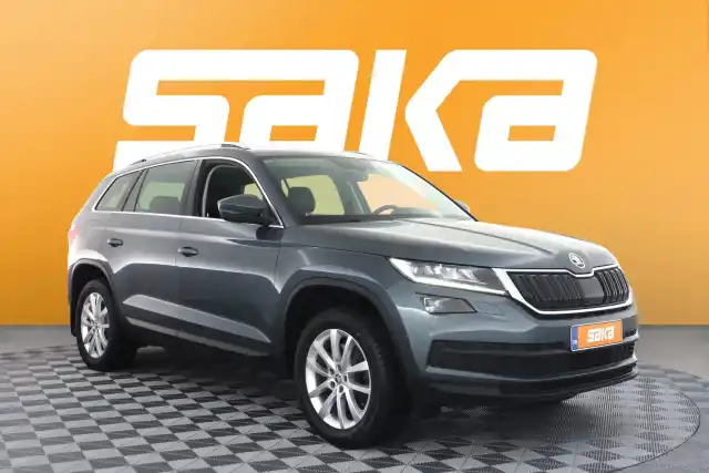 Harmaa Maastoauto, Skoda Kodiaq – VAR-10067