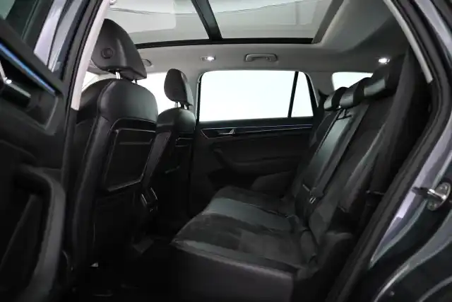 Harmaa Maastoauto, Skoda Kodiaq – VAR-10067