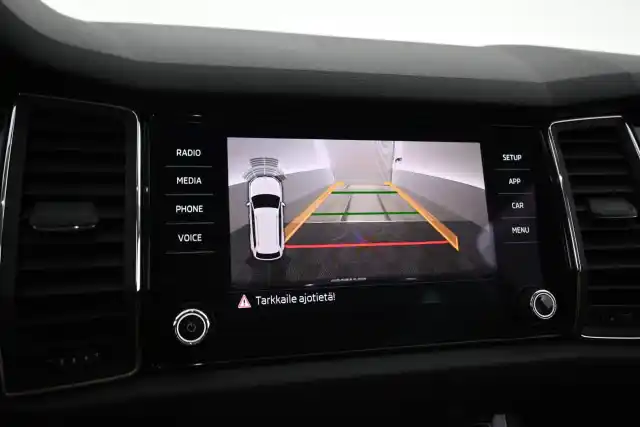Harmaa Maastoauto, Skoda Kodiaq – VAR-10067