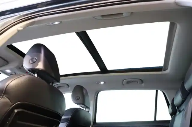 Harmaa Maastoauto, Skoda Kodiaq – VAR-10067