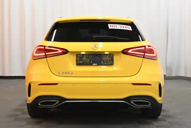 Keltainen Viistoperä, Mercedes-Benz A – VAR-10164