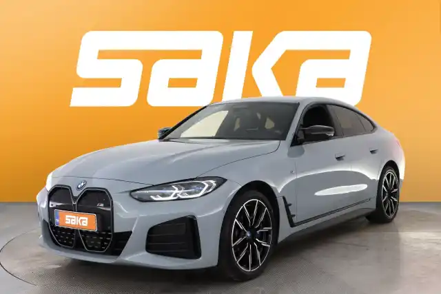 Harmaa Sedan, BMW I4 M50 – VAR-10331