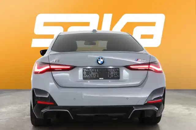 Harmaa Sedan, BMW I4 M50 – VAR-10331