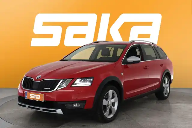 Punainen Farmari, Skoda Octavia – VAR-10392