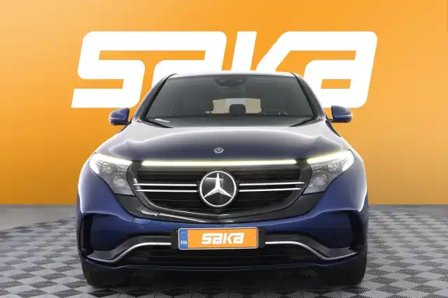 Sininen Maastoauto, Mercedes-Benz EQC – VAR-10425
