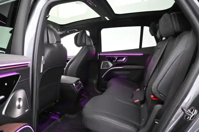 Harmaa Maastoauto, Mercedes-Benz EQS SUV – VAR-10805