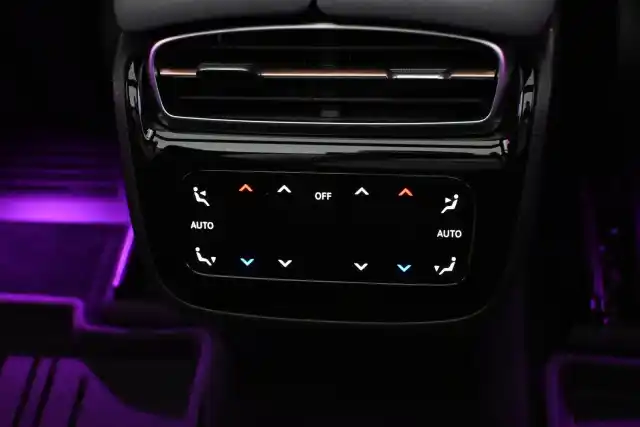 Harmaa Maastoauto, Mercedes-Benz EQS SUV – VAR-10805