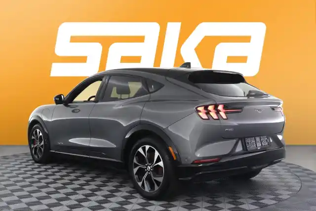 Harmaa Maastoauto, Ford Mustang Mach-E – VAR-10918