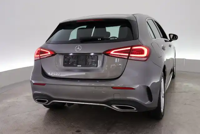 Harmaa Viistoperä, Mercedes-Benz A – VAR-11045