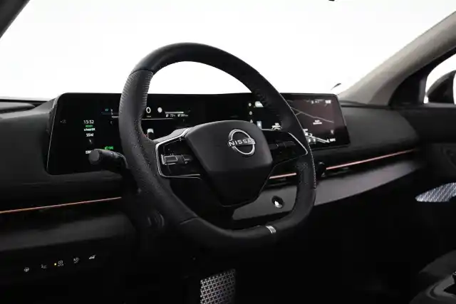 Ruskea Maastoauto, Nissan Ariya – VAR-11110