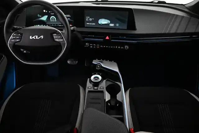 Musta Maastoauto, Kia EV6 – VAR-11132
