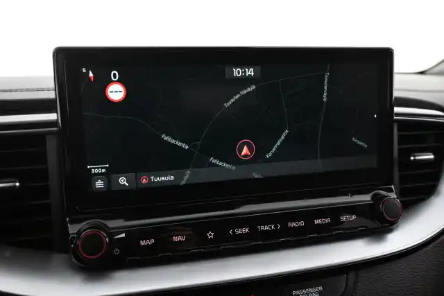Musta Farmari, Kia XCeed – VAR-11238