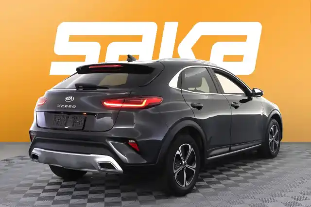 Musta Farmari, Kia XCeed – VAR-11238